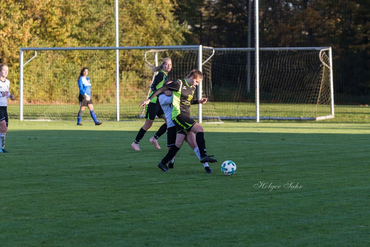 Bild 334 - Frauen TSV Vineta Audorg - SV Friesia 03 Riesum Lindholm : Ergebnis: 2:4